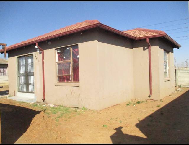 2 BEDROOM HOUSE TO LET IN GOUDRAND